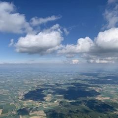 Verortung via Georeferenzierung der Kamera: Aufgenommen in der Nähe von Straubing-Bogen, Deutschland in 1900 Meter